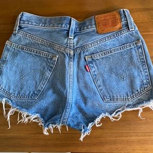 Levi’s 501 Denim Jorts - SZ 24